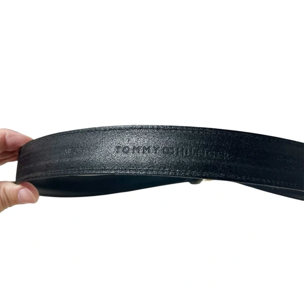 Tommy Hilfiger Men's Black Genuine Leather Belt Sz 38/95 LightGolden Tone Buckle